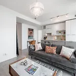 Executive 1 Bedroom In Toronto\'S Entertainment District